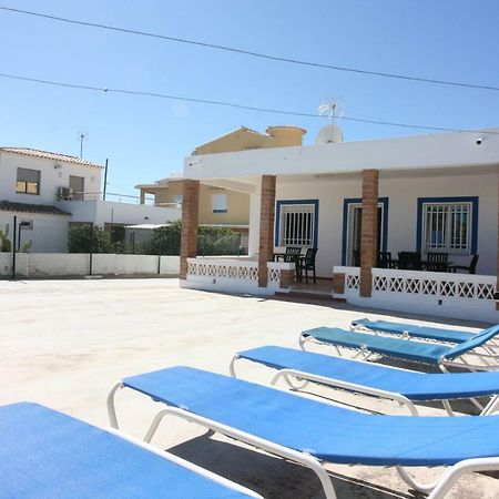 Oliva Holidays 4 Екстериор снимка