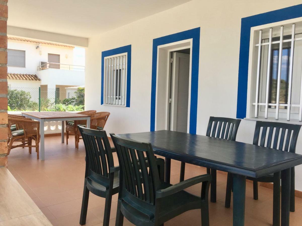 Oliva Holidays 4 Екстериор снимка